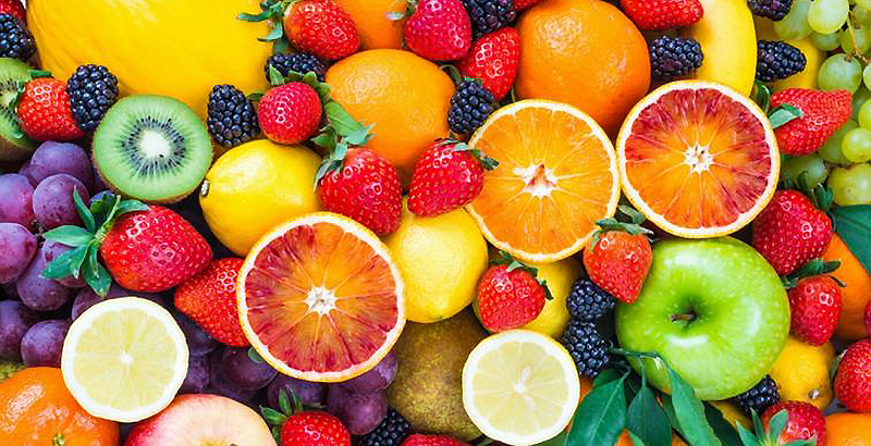 Konsumimi i këtyre llojeve të frutave ndikon pozitivisht në shëndetin dhe pamjen e lëkurës