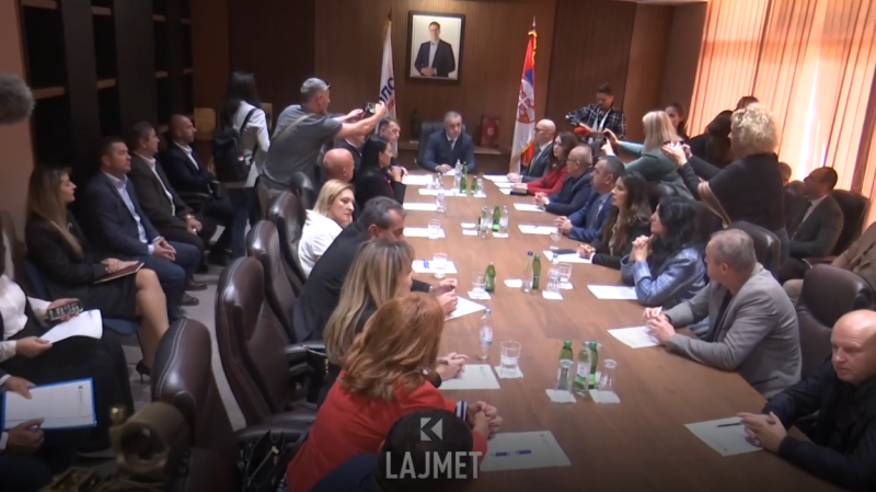 Subjekti politik: Lista Serbe, më shumë bojkot se punë (VIDEO)