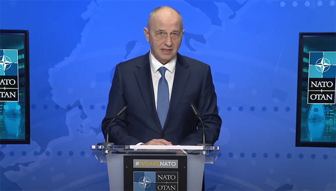 Zëvendësshefi i NATO-s: Do të vazhdojmë të ndërtojmë një urë që Ukraina të na bashkohet