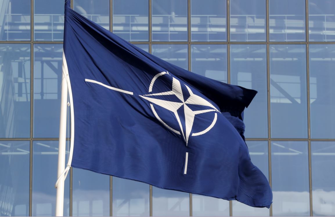 Ministrat e NATO-s diskutojnë për rritjen e mbështetjes për Ukrainën