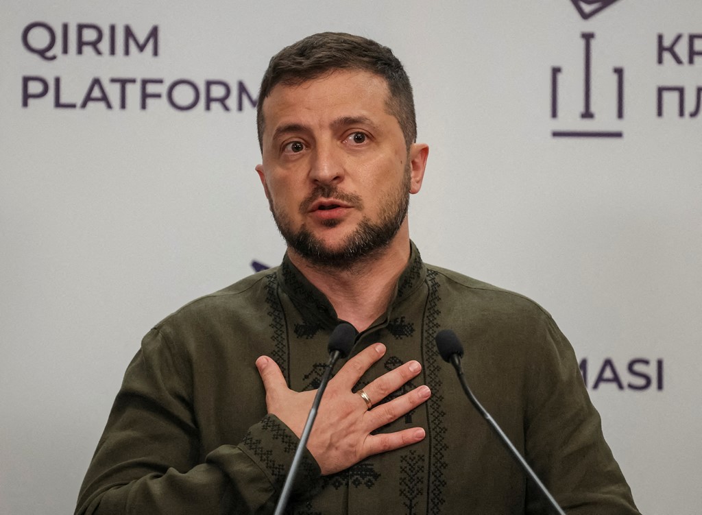 Zelensky falënderon shërbimet e urgjencës të Ukrainës