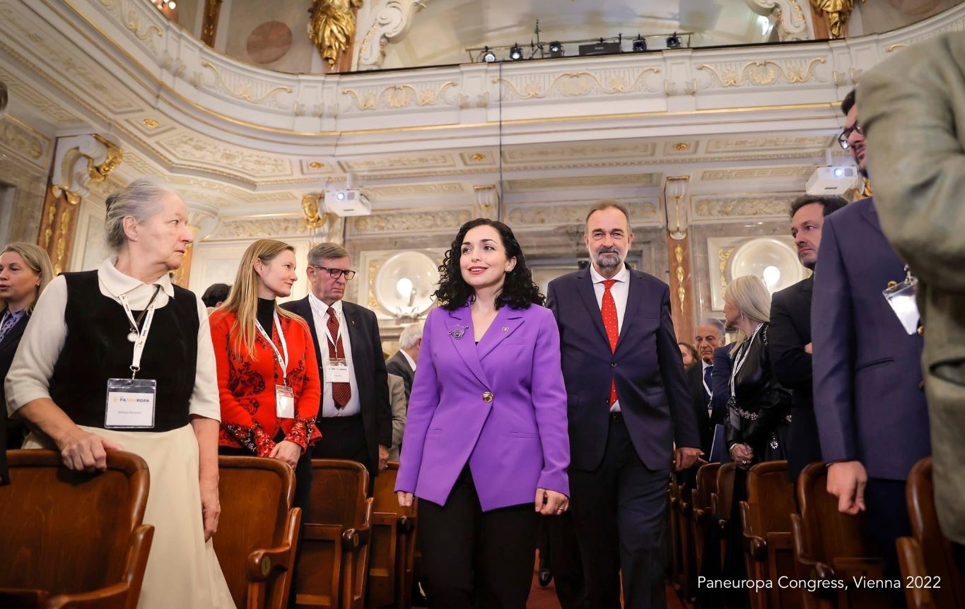 Presidentja Vjosa Osmani