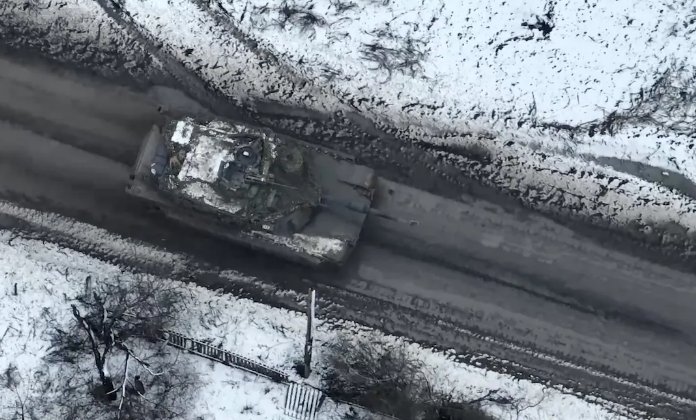 Ukraina tërheq nga vijat e frontit tanket amerikane “Abrams”