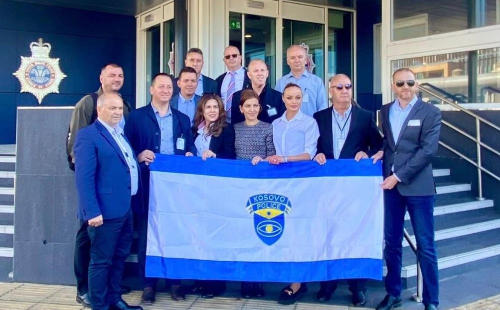 Zëdhënësit e Policisë së Kosovës në vizitë studimore me Policinë e Uellsit Jugor