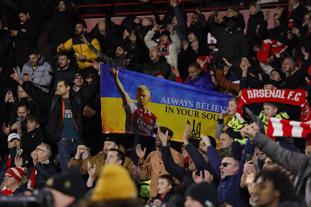 Ylli i Arsenalit do t'i përgjigjej thirrjes për të luftuar në Ukrainë