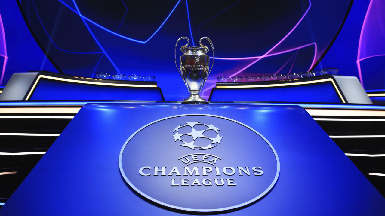 PSG-Barcelona, formacionet zyrtare