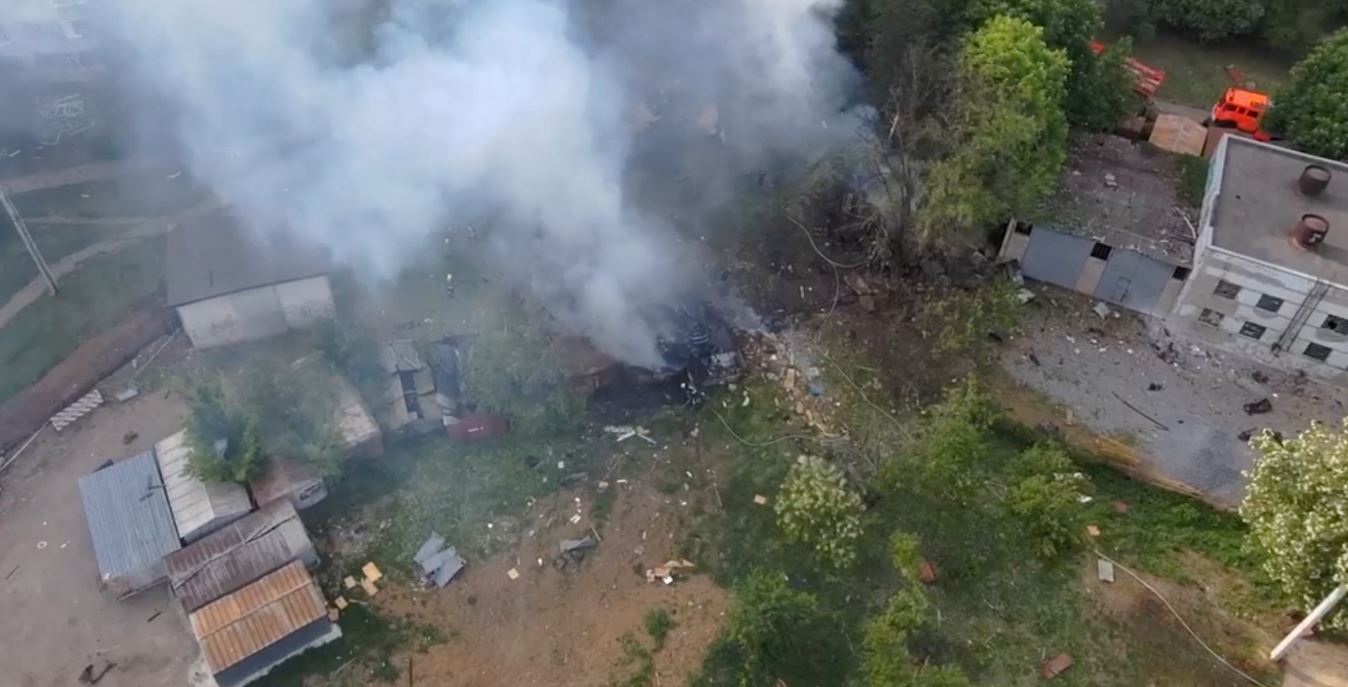 Dy të vdekur dhe 13 të plagosur në sulmin në Kharkiv të Ukrainës