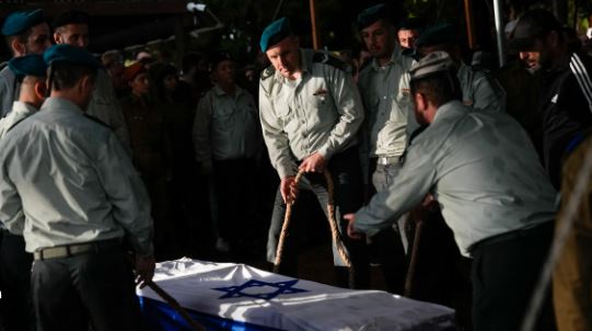Tre ushtarë izraelitë u vranë në sulmin me raketa Kerem Shalom