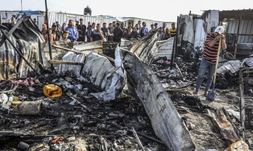 Shtatë palestinezë u vranë në shtëpi në një sulm ajror izraelit