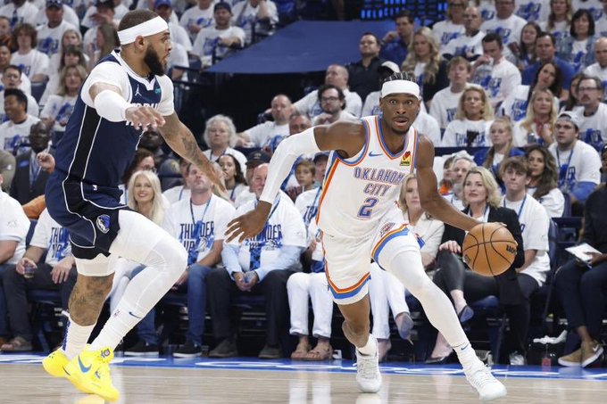 Oklahoma triumfon në duelin e parë ndaj Dallas (VIDEO)
