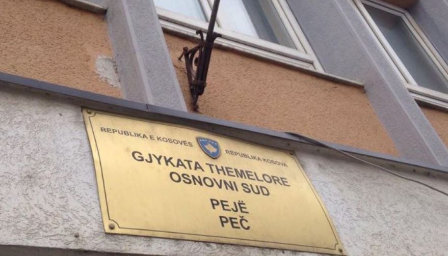 Vrau nënën në Pejë, dënohet me 25 vjet burgim
