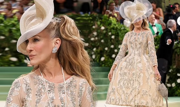 Kjo është arsyeja pse Sarah Jessica Parker "iku" shpejt nga Met Gala