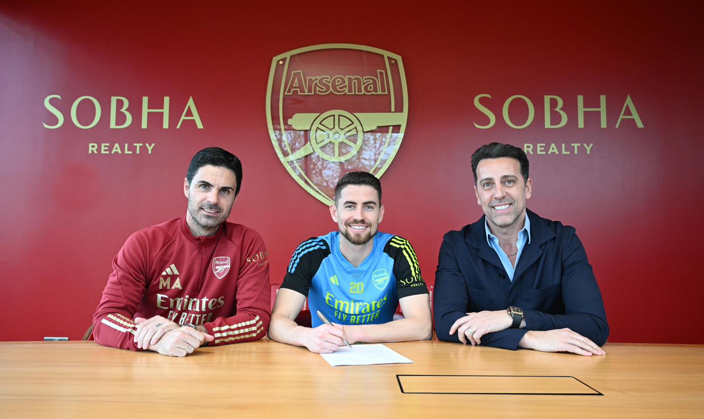 Jorginho zgjat kontratën me Arsenalin
