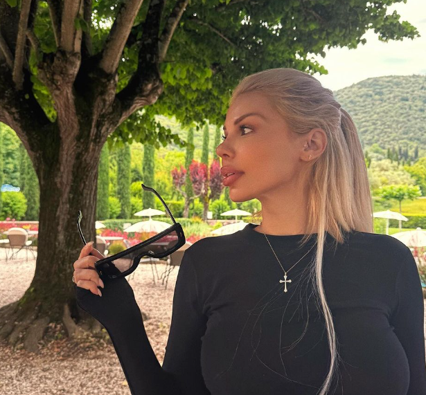 Ku "humbi" Luana Vjollca? (FOTO)