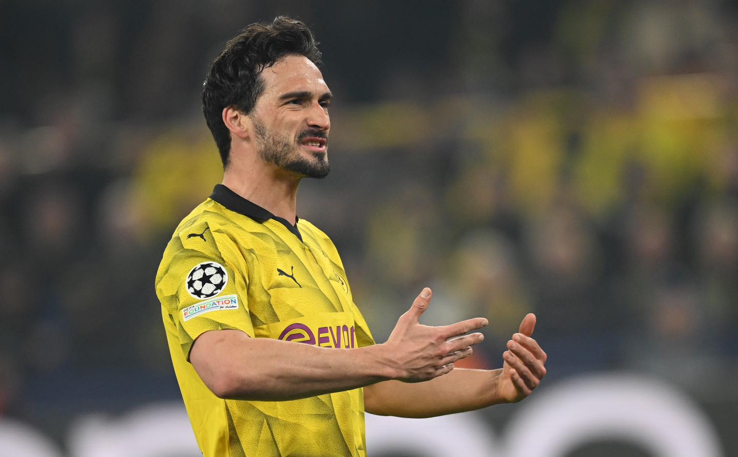 Hummels thotë se ka tre opsione për të ardhmen