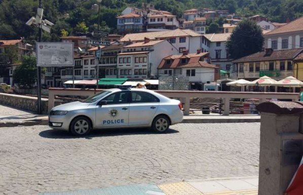 Policia Prizren, foto ilustruese