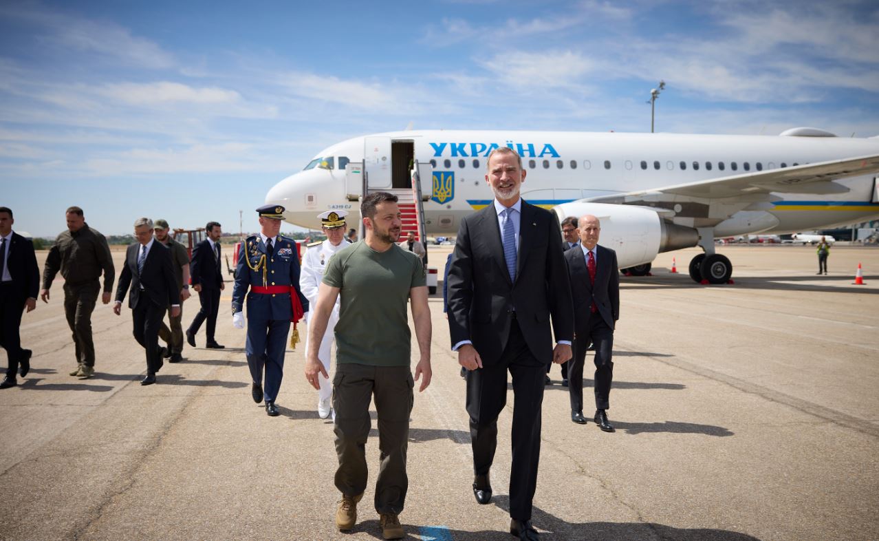 Zelensky në Spanjë pritet nga Mbreti spanjoll