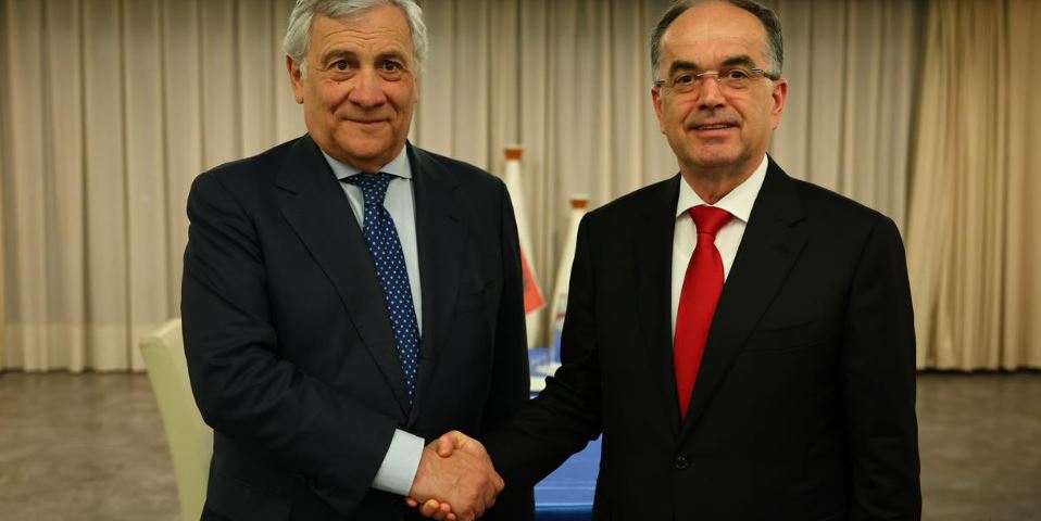 Begaj takon Tajanin, thotë se Italia mbetet partneri i pazëvendësueshëm strategjik i Shqipërisë