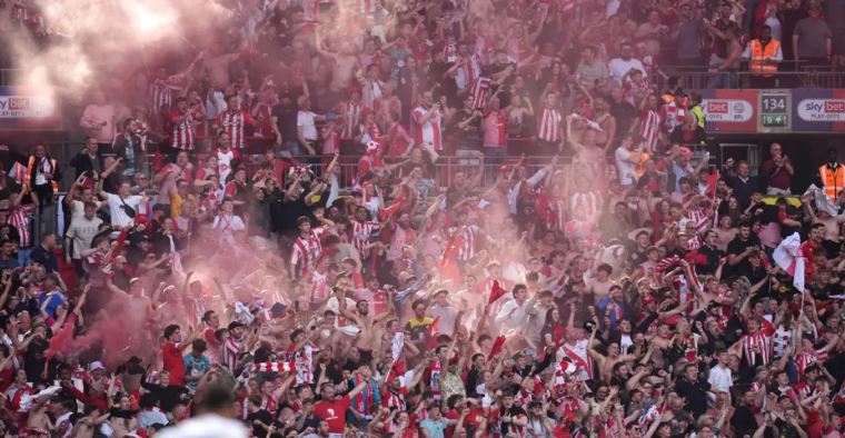 Southampton triumfon në ndeshjen e Playoffit, rikthehet në Premier League