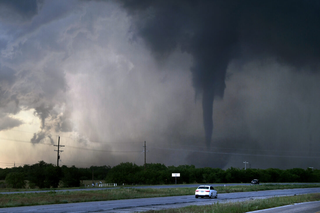 Tornadoja e dytë në 5 javë dëmton qytetin e Oklahomas dhe shkakton 1 vdekje