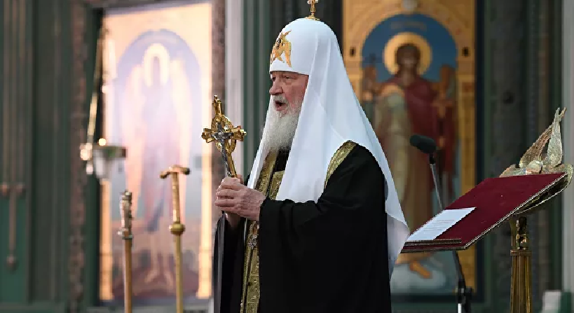 Patriarku i Moskës urdhëroi të gjitha kishat ruse të luten që Serbia të mos shpallet shtet gjenocidal