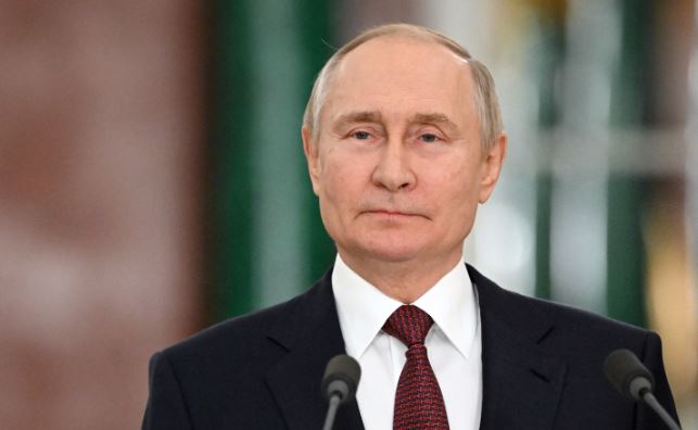 Putin thotë se Moska do të përgjigjet nëse Perëndimi ndihmon Ukrainën të godasë thellë Rusinë