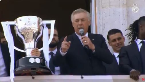 Ancelotti drejtuar tifozëve: Ta këndojmë këngën më të mirë në botë, himnin e Real Madridit