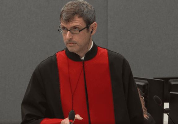Avokati i Jakup Krasniqit: Një dëshmitar ka thënë se i kujtohet që Rugova i është referuar UÇK-së si “lojë serbe”