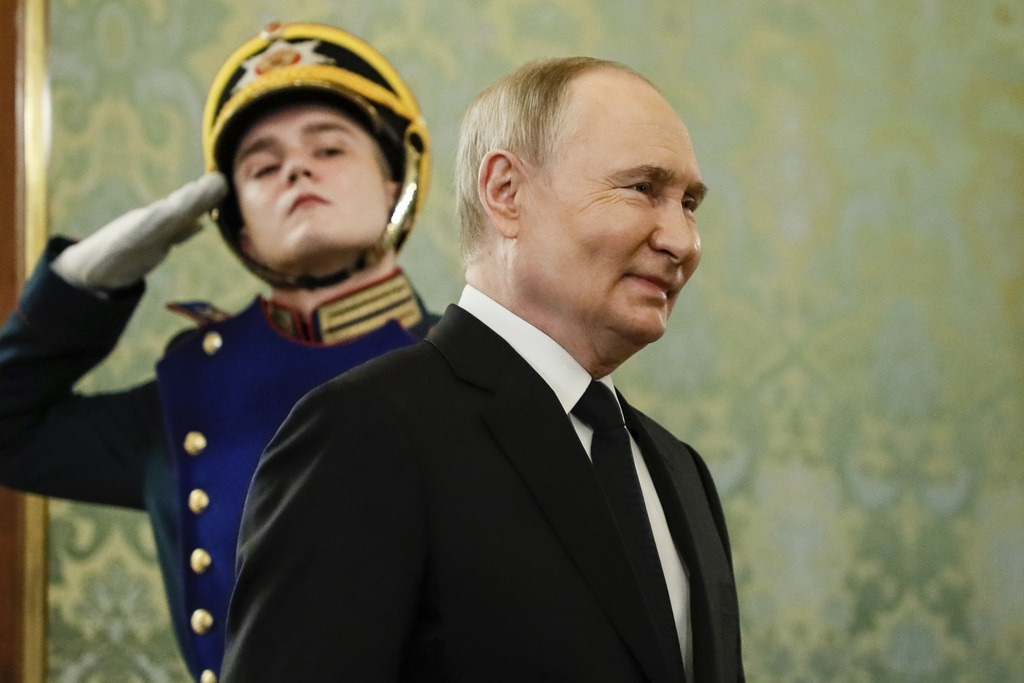 Reuters: Putini dëshiron armëpushimin me Ukrainën në vijat aktuale të frontit