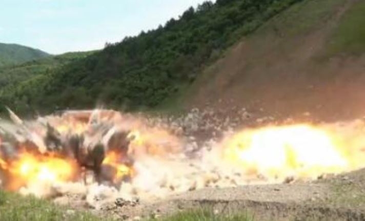 ShBA fluturon bombardues B-1B për stërvitjen e parë të bombës precize në 7 vjet, teksa tensionet po ziejnë me Korenë e Veriut