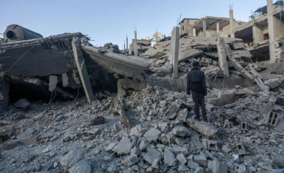 Raportohet për të paktën 55 të vrarë në një sulm izraelit në Gaza