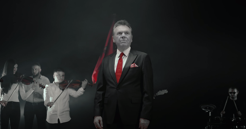 Ilir Shaqiri publikon këngën “Ali Pashë Gucia” (VIDEO)