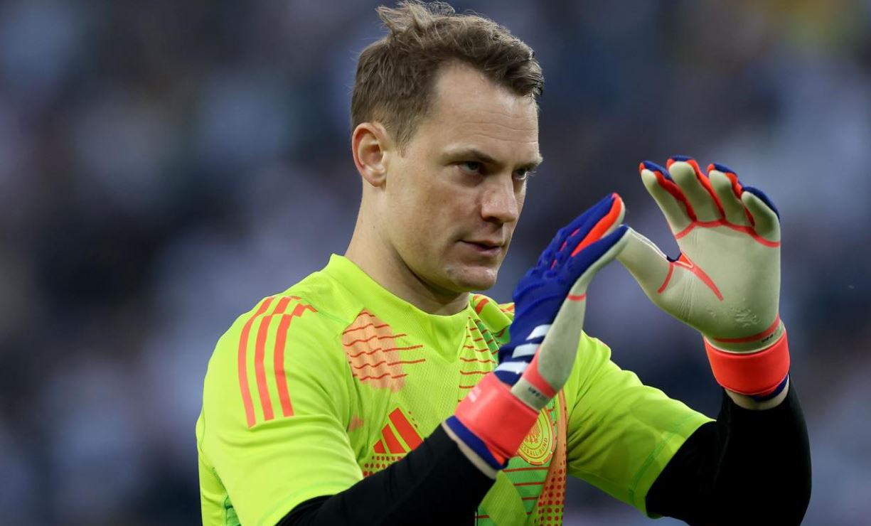 Neuer shpallet "Lojtar i javës" në Champions