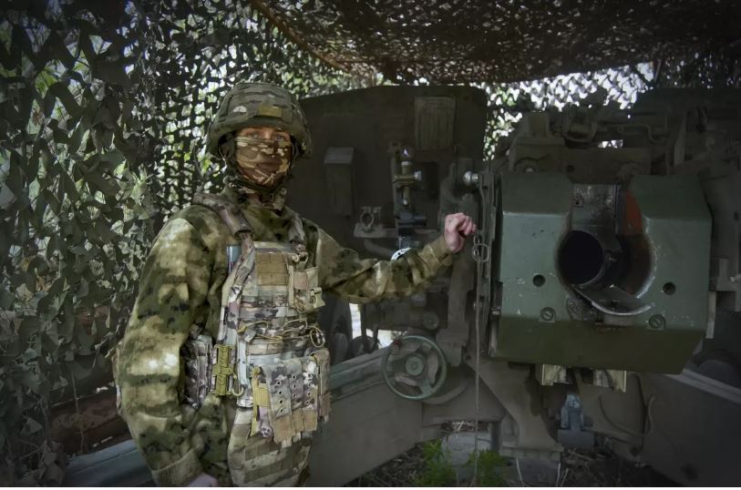 Ukraina thotë se goditi një nga avionët luftarak më të avancuar të Rusisë