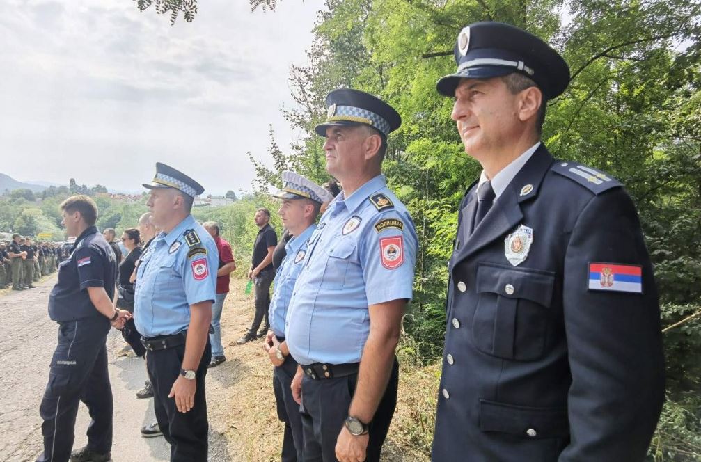 Varroset polici serb që dyshohet se u vra nga Faton Hajrizi