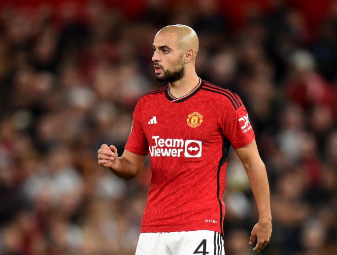 Man Utd do të marrë vendim për të ardhmen e Amrabatit javën e ardhshme