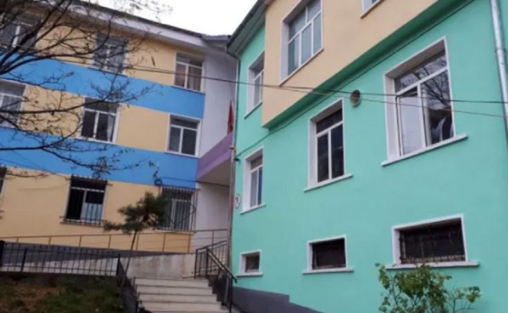 Paraqiten disa persona në Spitalin e Bulqizës, dyshohet se u helmuan