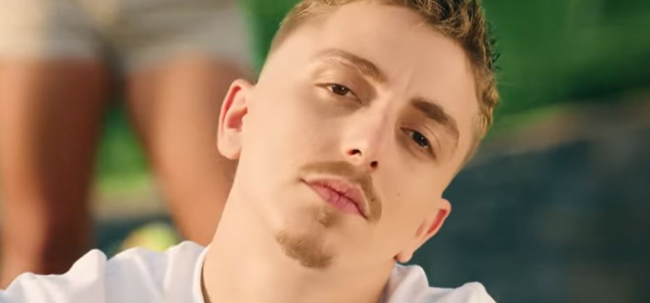 "Faza" kënga më e re e Mak Zogajt