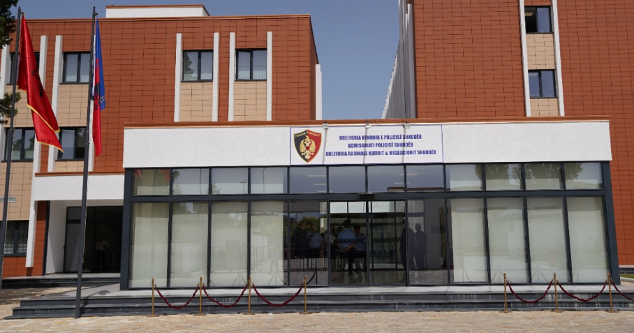 Lëndohet një 23-vjeçare në një aksident në Shkodër