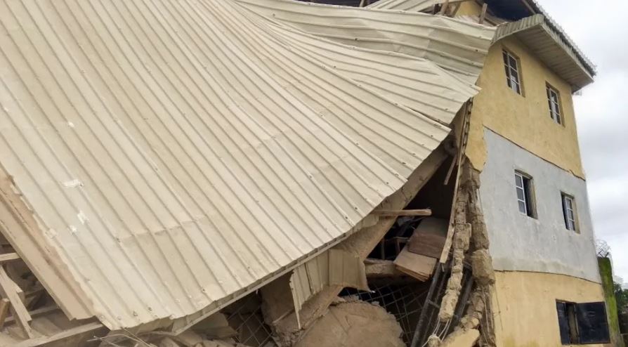 16 fëmijë humbën jetën pas shembjes së shkollës në Nigeri