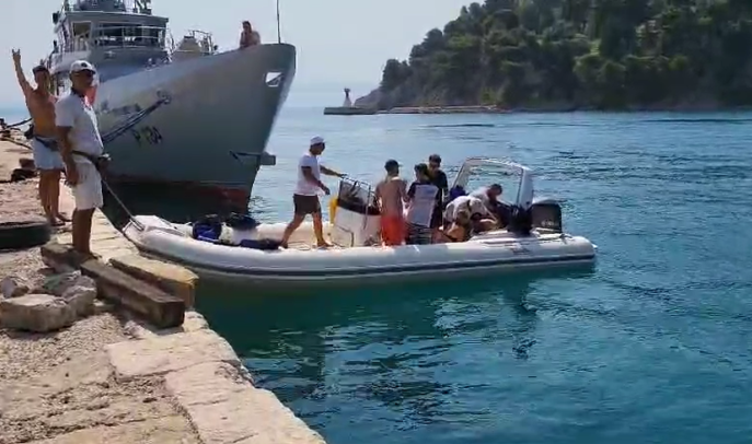 Vdes turisti ukrainas në Sazan