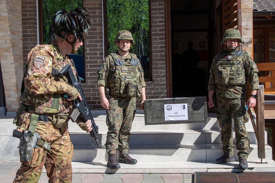 Kfor I Trajnon Ushtarët Për Skenarët E Kontrollit Të Turmave Dhe Trazirave Klan Kosova