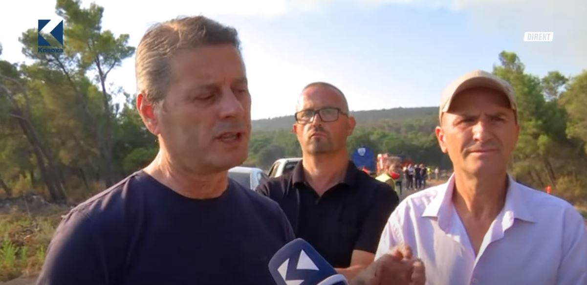 Kryebashkiaku i Lezhës: Zjarret janë larg pushuesve, s’ka arsye për frikë