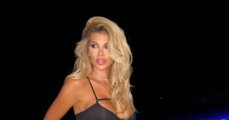 Luana Vjollca lajmërohet nga jugu i Shqipërisë: Net të nxehta vere