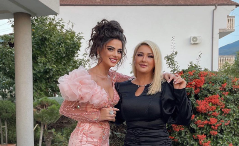 Remzie Osmani me renë e saj