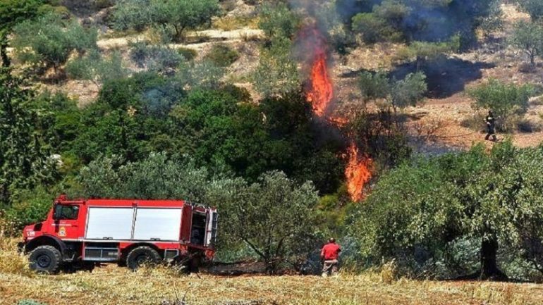 Alarm i ri evakuimit në Greqi derisa kërcënimet nga zjarret vazhdojnë