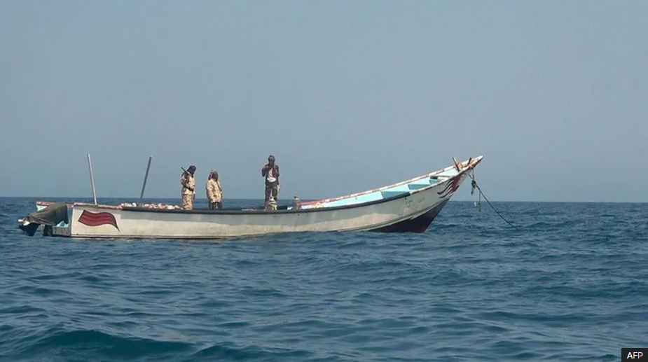 Anija me 45 emigrantë dhe refugjatë u përmbys pranë Jemenit, gjenden katër të mbijetuar