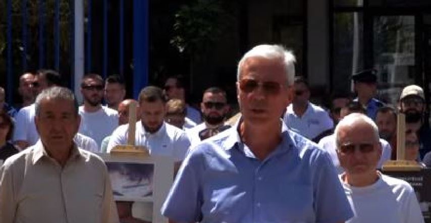 Fyerjet e Kurteshit ndaj gazetarëve dhe mediave, si mund të veprojë KQZ-ja?