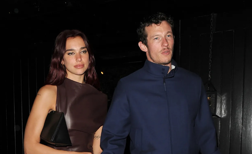 Dua Lipa e konfirmon se s’është ndarë nga Callum Turner
