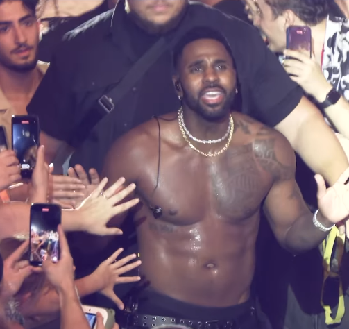 Jason Derulo shkruan shqip në Instagram, u mahnit nga fansat në Tiranë